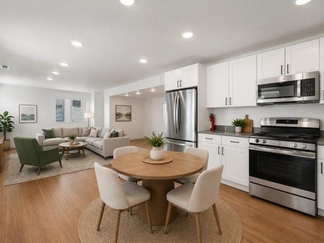 Townhouse for sale in Clearfield, Utah