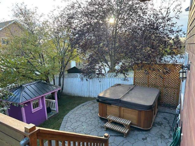 House for sale in Airdrie, Alberta