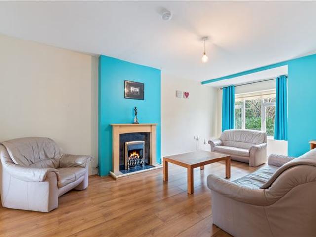 Detached House for sale in Gaillimh, Connacht