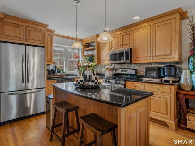 Townhouse for sale in New Haven, Connecticut