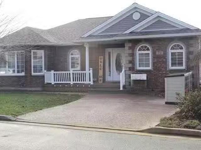 House for sale in Dartmouth, Nova Scotia