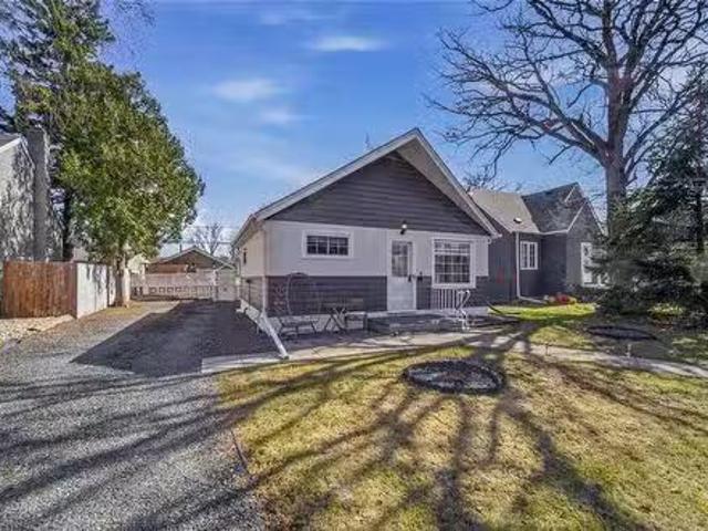 House for sale in East St. Paul, Manitoba