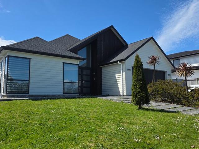 House for rent in West Hoe Heights, Hibiscus and Bays
