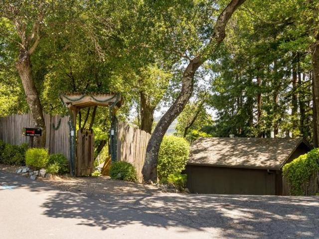 House for sale in Greenbrae, California