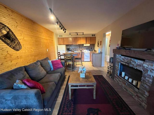 Condo for sale in Village of Hunter, Town of Hunter
