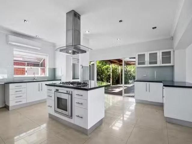House for rent in Coolbinia