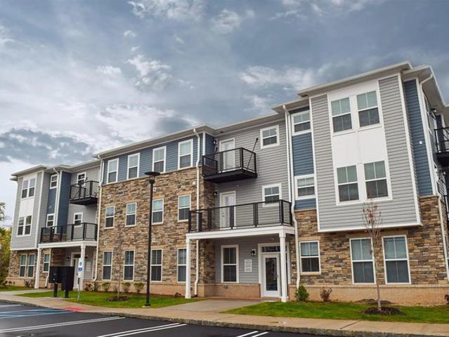 Condo for sale in Flemington, New Jersey