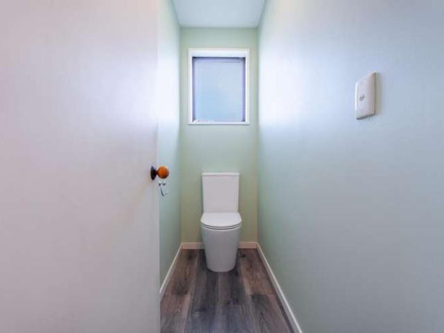 House for sale in Levels, Canterbury