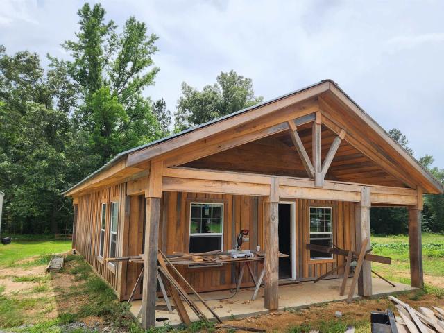 House for sale in Ark