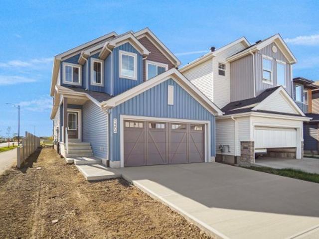 House for sale in Legacy Park, City of Spruce Grove