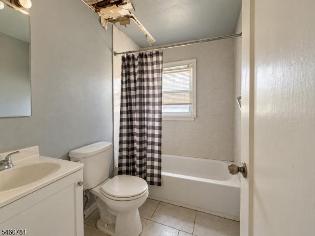 House for sale in Irvington, New Jersey