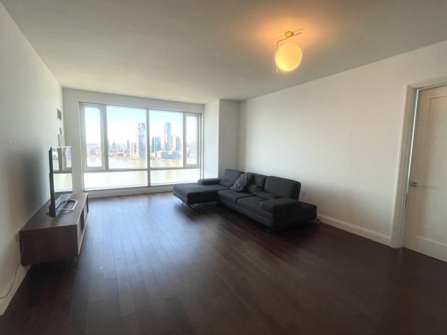 Condo for sale in Arverne, New York