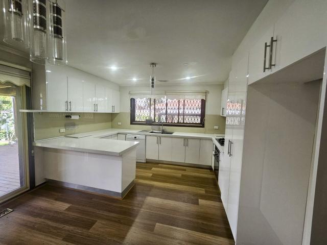 House for rent in Coolaroo, Melbourne
