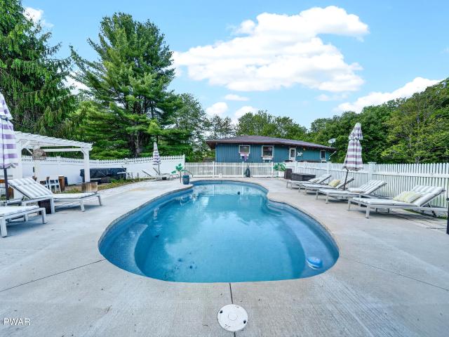 House for sale in Equinunk, Pennsylvania