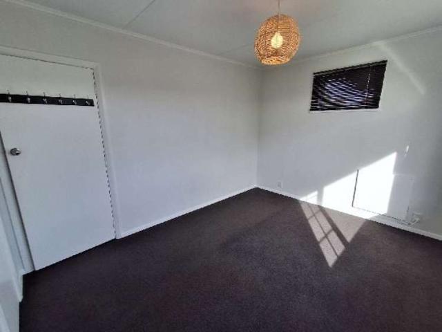 House for rent in Paraparaumu, Wellington