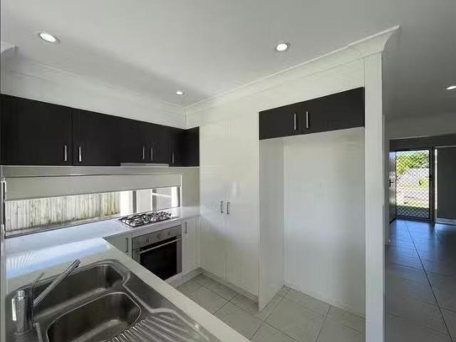 House for rent in Sale, Victoria