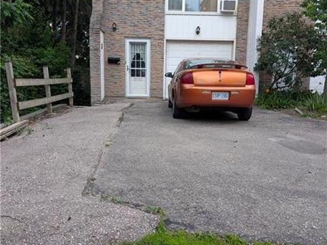 Townhouse for rent in Centreville Chicopee, Kitchener