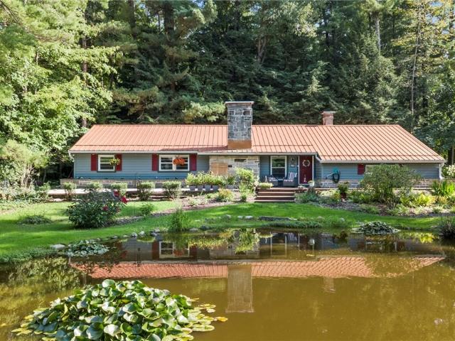 House for sale in Novelty, Ohio