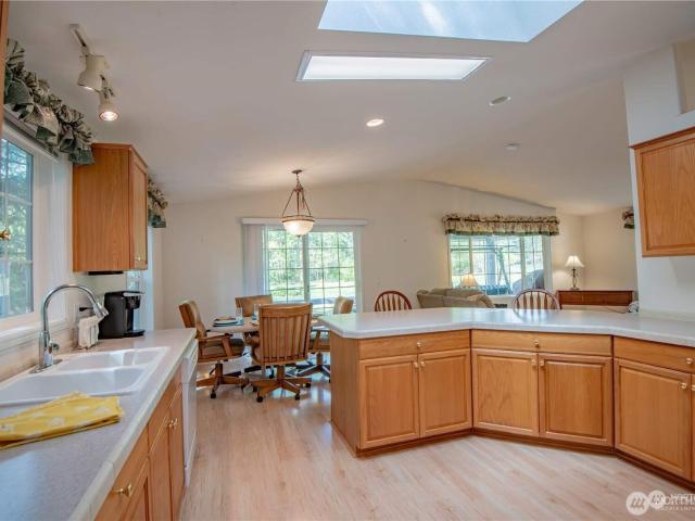 House for sale in Hoodsport, Washington