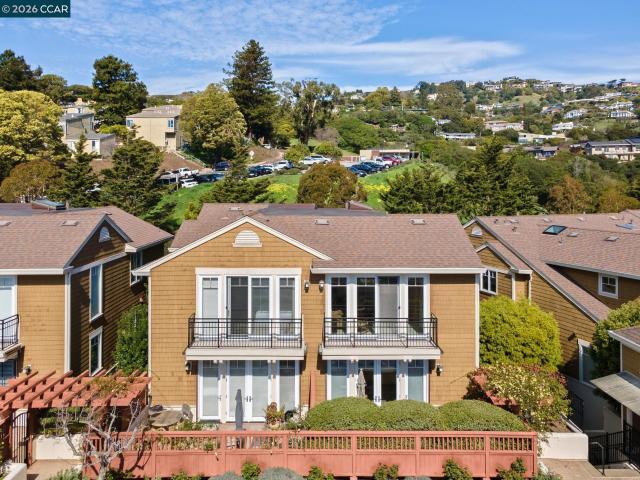 Townhouse for sale in Belvedere Tiburon, California