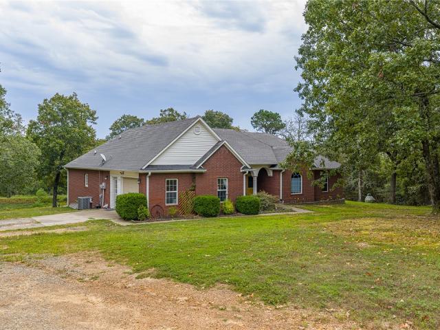 House for sale in Ark