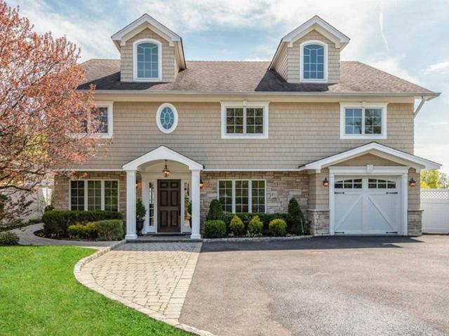 House for sale in Locust Valley, Nassau County