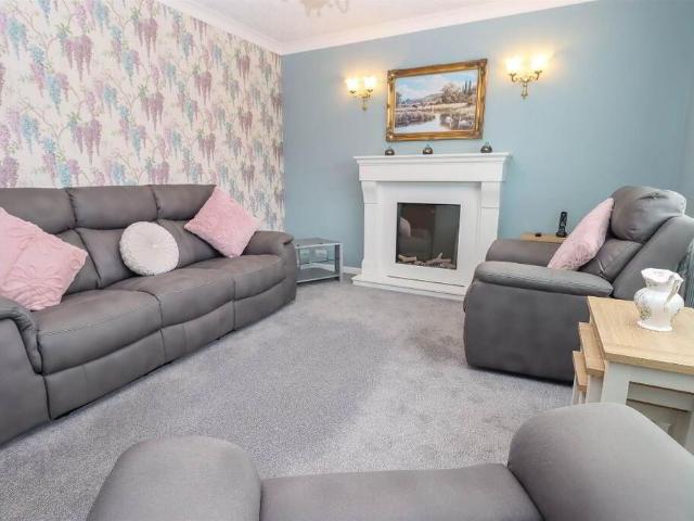 House for rent in Ballybeen, Dundonald