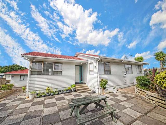 House for sale in Howick, Oroua County