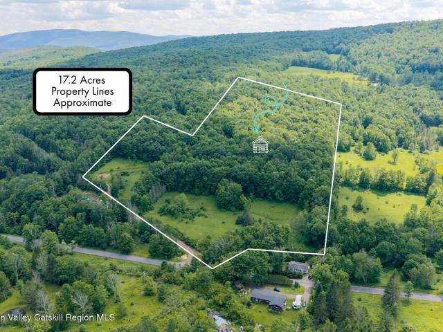 House for sale in Halcottsville, New York