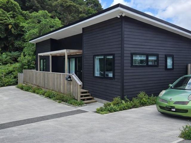 House for rent in Stokes Valley, Lower Hutt