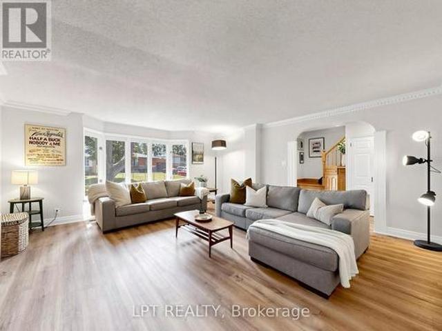 House for sale in Georgina, Ontario