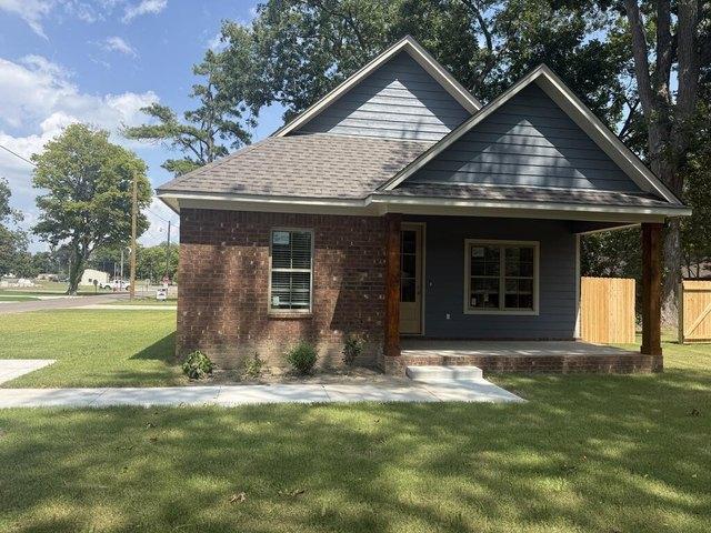 House for sale in Ark
