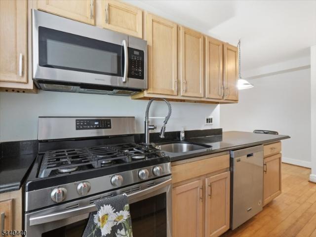 Condo for sale in East Orange, New Jersey