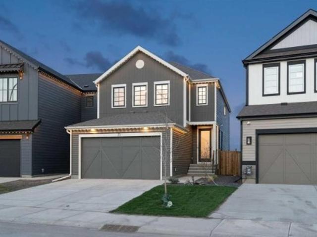 House for sale in Rangeview, Calgary