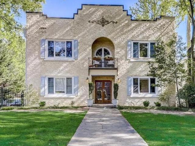 Condo for sale in Atlanta, Georgia