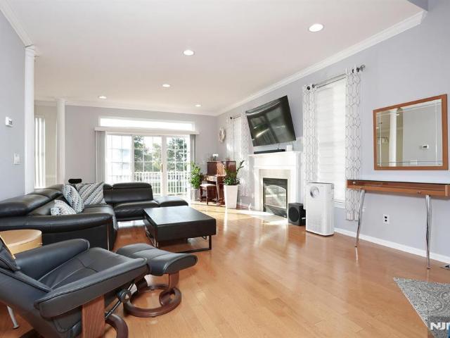 Townhouse for sale in South Amboy, New Jersey