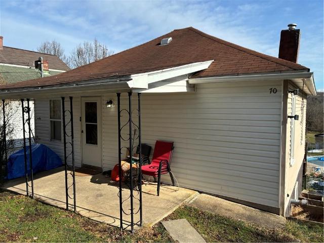 House for sale in Vestaburg, Pennsylvania