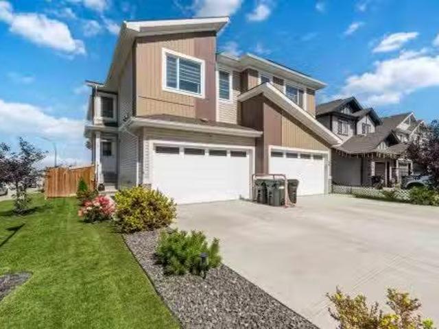 House for sale in Spruce Grove, Alberta