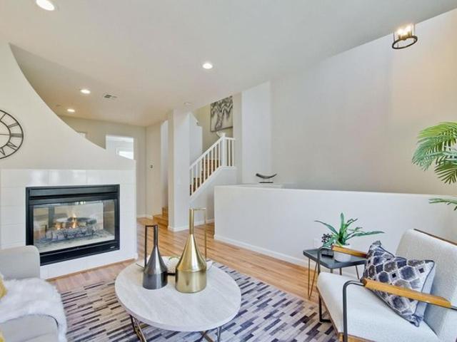 Townhouse for sale in Mountain View, California