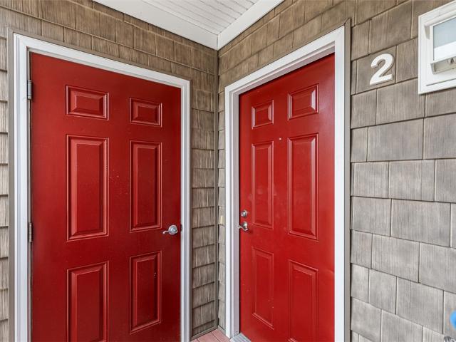 Condo for sale in Warwick, Rhode Island