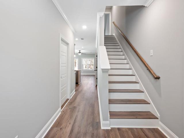 Apartment for rent in Richmond Hill Apartment for rent in Richmond Hill