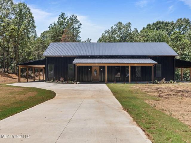 House for sale in Byhalia, Mississippi