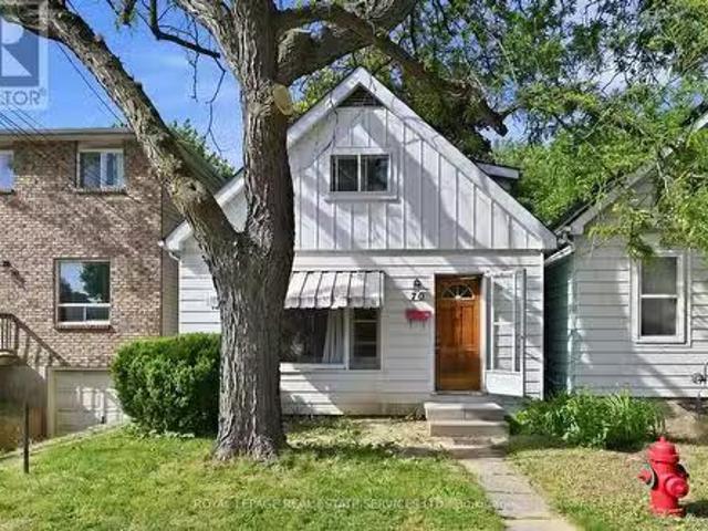 House for sale in Ancaster, Ontario