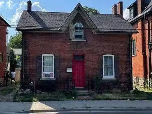 House for sale in Ancaster, Ontario