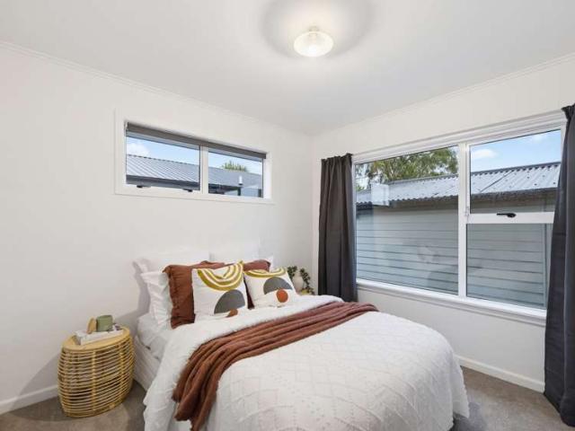House for sale in Chaslands, Canterbury
