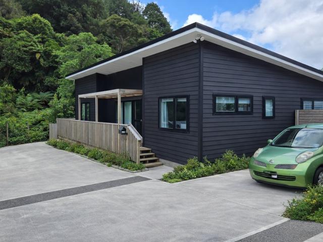 House for rent in Stokes Valley, Lower Hutt