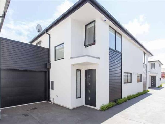 House for rent in Heathcote, Canterbury