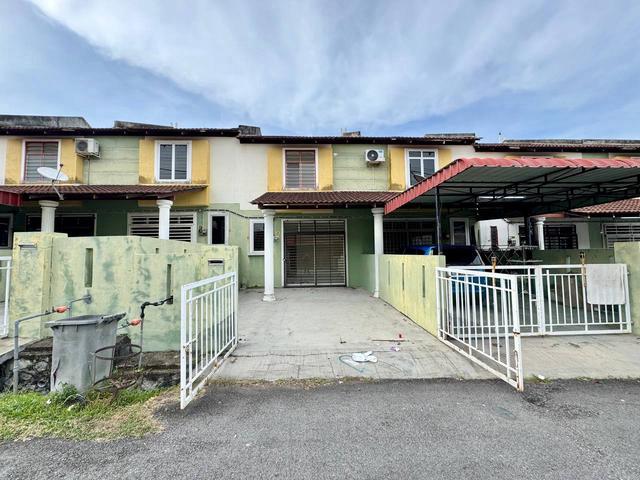 Terraced House for sale in Sri Rusa, Negeri Sembilan