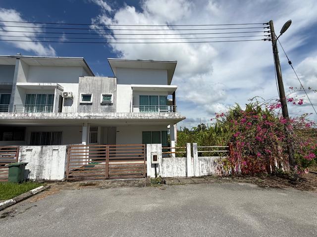Terraced House for sale in Samarahan, Kota Samarahan