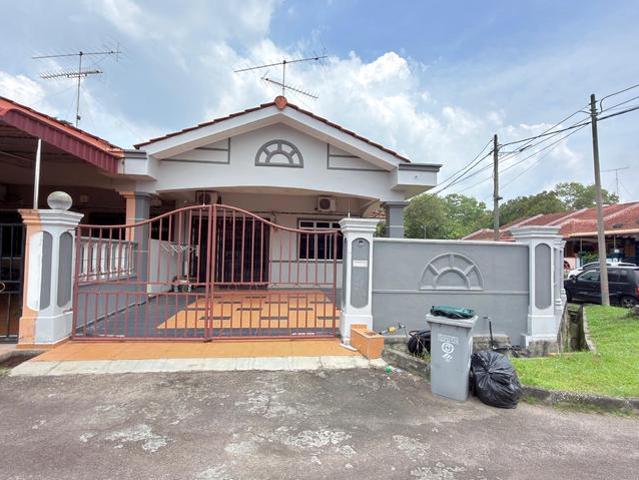 Terraced House for sale in Kluang